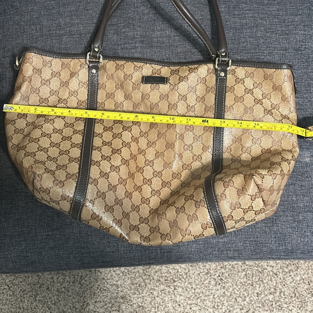 Gucci Handbag - Pre-loved Authentic with Dust Bag included. - Picture 10 of 15
